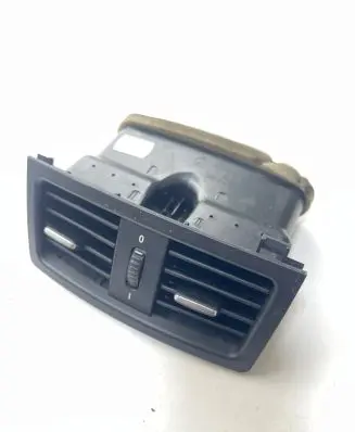 BMW 5 E60 E61 Rear air vent grill 7129556 6932024 6932023