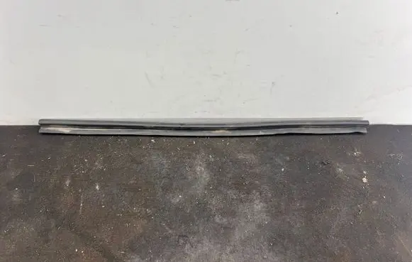 Audi A4 S4 B8 8K Engine compartment rubber 8T0823723A