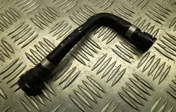 BMW 5 G60 Engine coolant pipe/hose 7562173