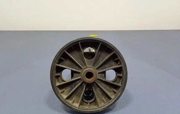 Volvo S80 Power steering pump 9485861