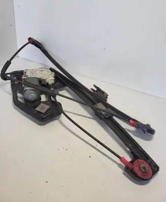 BMW 7 E38 Front door window regulator with motor 8125202