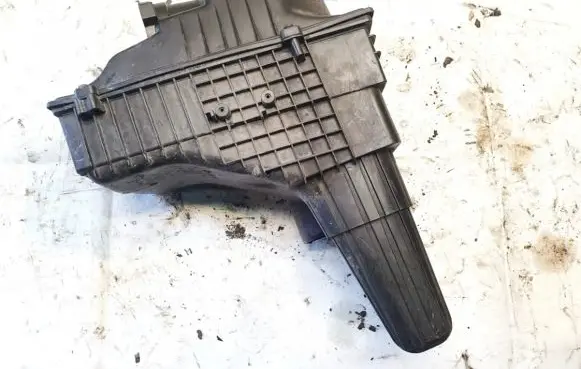 Peugeot 607 Air filter box 9629040380 98032100