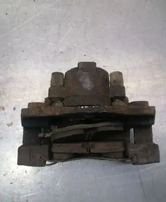 Chrysler Sebring (ST-22 - JR) Front brake caliper