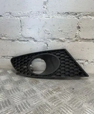 Seat Ibiza IV (6J,6P) Front bumper lower grill 1p0853666a