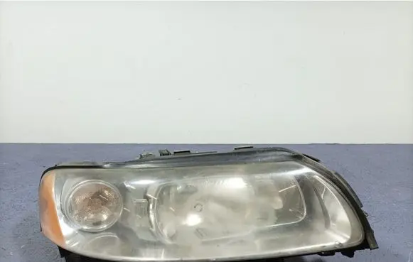Volvo S60 Headlight/headlamp 30698848