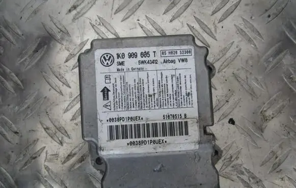 Volkswagen Jetta V Airbag control unit/module 1k0909605t 5wk43412