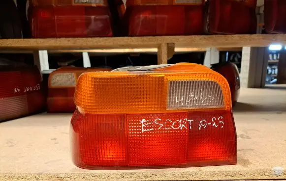 Ford Escort Rear/tail lights 91AG13A603