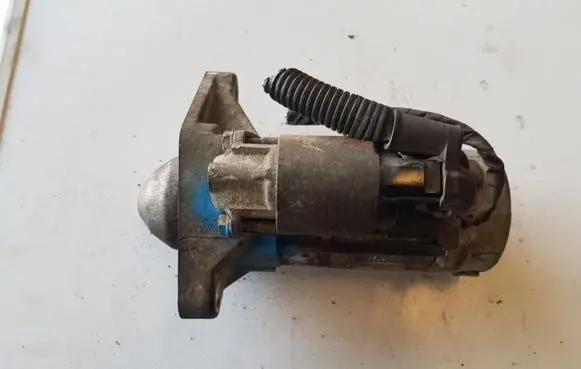 KIA Carnival Starter motor 361004X901