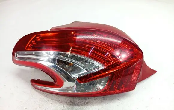 Peugeot 208 I Rear/tail lights 9672628280
