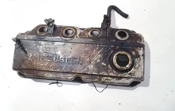 Mitsubishi Carisma Rocker cam cover 