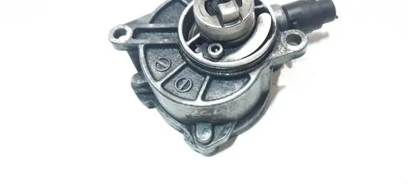 Mercedes-Benz E W211 Vacuum pump A6462300165