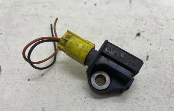 Mercedes-Benz E W212 Airbag deployment crash/impact sensor A2128204926
