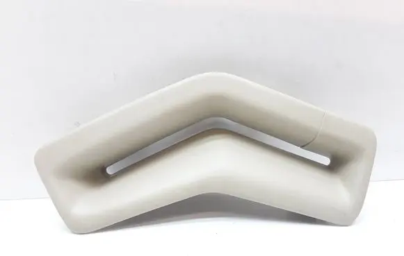 Volvo S80 Seat belt trim 