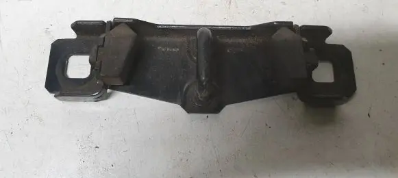 Volvo S80 Loading door lock loop/hook striker 3M51R404B12 22131