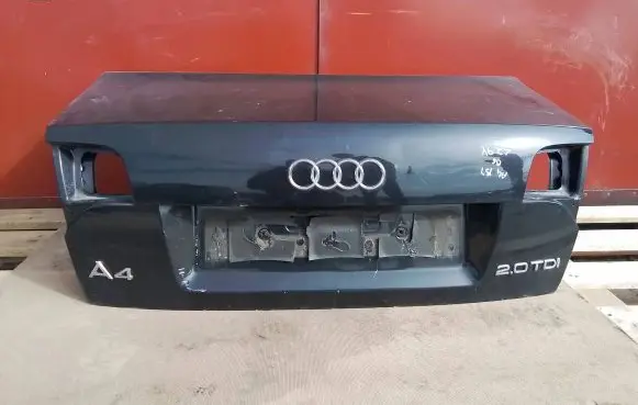 Audi A4 S4 B7 8E 8H Tailgate/trunk/boot lid 8E5827755A 3605