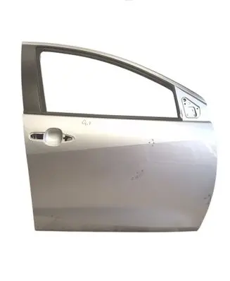 Toyota Yaris XP210 Front door YARISIVDRZWI