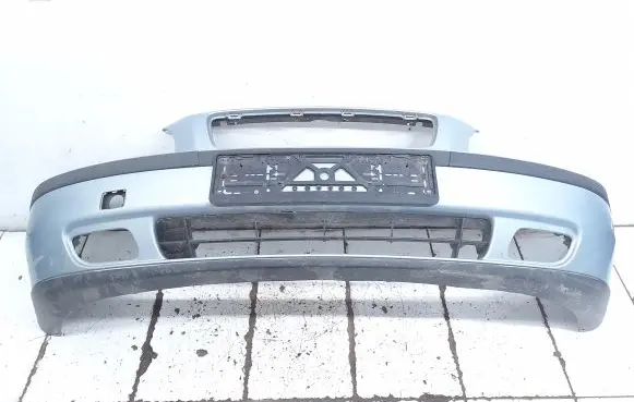 Volvo V70 Front bumper 09484239