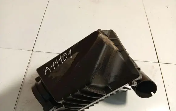 Peugeot 407 Air filter box 9644910780