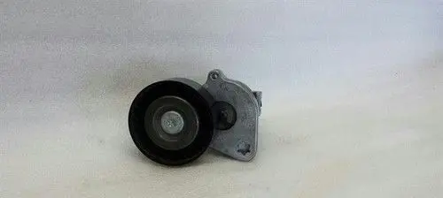 Mercedes-Benz C W204 Belt tensioner pulley A2712000470