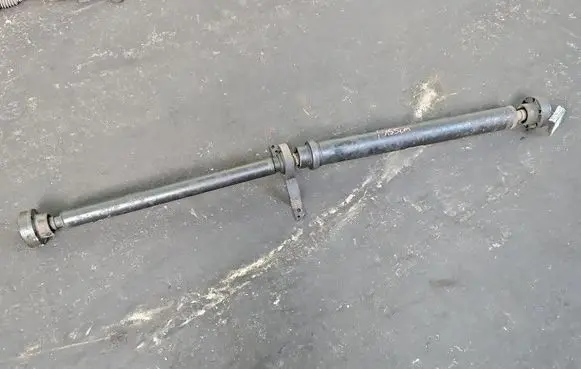 Audi A4 S4 B7 8E 8H Rear driveshaft/prop shaft 8E0521101A IMPRK1572204