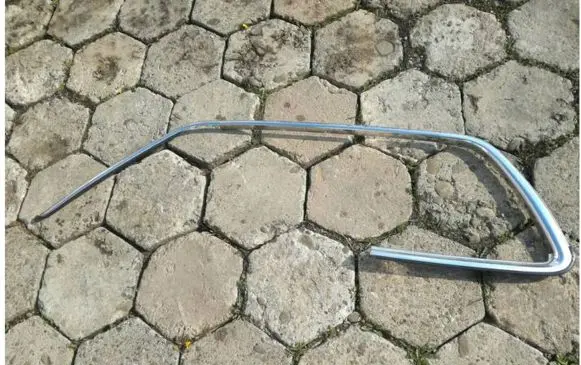 Mercedes-Benz W123 Side skirt rear trim 1236900189