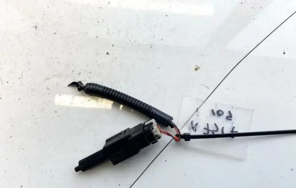 Nissan Almera N16 Brake pedal sensor switch
