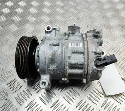 Volkswagen Golf VII Air conditioning (A/C) compressor (pump) 5Q0816803D