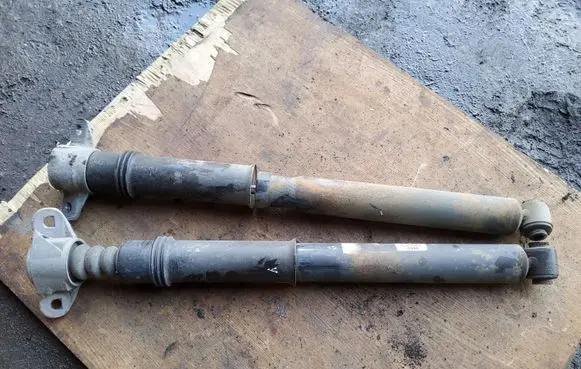 Peugeot 307 Rear shock absorber/damper