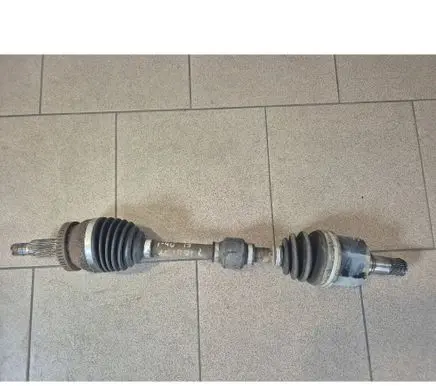 Hyundai i40 Front driveshaft