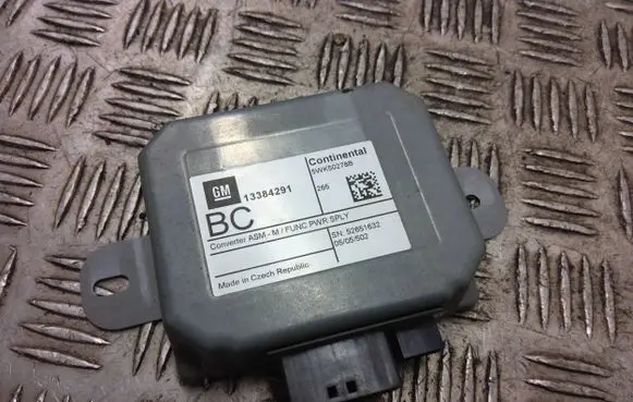 Opel Insignia A GPS navigation control unit/module 13384291