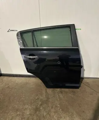 KIA Sportage Rear door