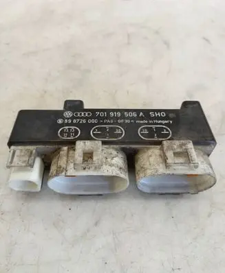 Volkswagen Polo III 6N 6N2 6NF Coolant fan relay 701919506A 898726000