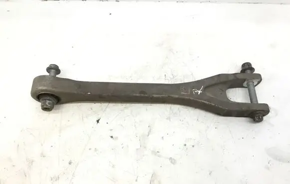 Mercedes-Benz C AMG W205 Rear control arm A2053529900