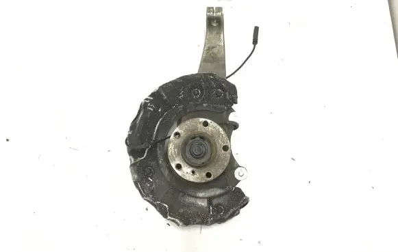 BMW 6 F06 Gran coupe Front wheel hub 6775769