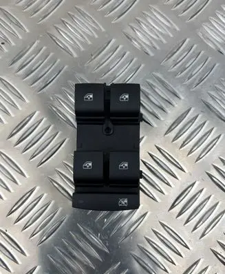 Opel Mokka Electric window control switch 13305011 251869