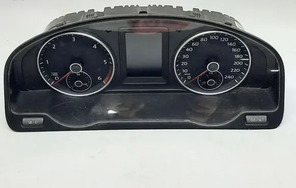 Volkswagen Transporter - Caravelle T5 Speedometer (instrument cluster) 7E0920870N