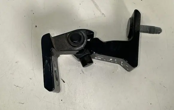 Audi A7 S7 4G Rear door upper hinge