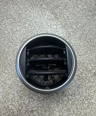 Nissan 350Z Dashboard side air vent grill/cover trim 6875085F00