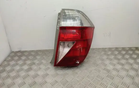Honda FR-V Rear/tail lights