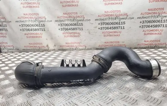 Volkswagen Touran I Intercooler hose/pipe 3C0145770B