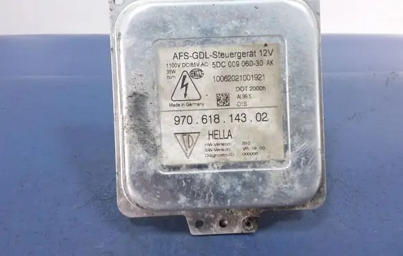 Porsche Panamera (970) Voltage converter/converter module 97061814302