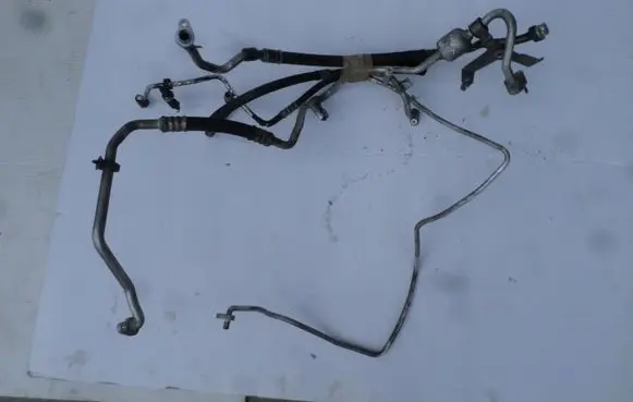 Renault Laguna III Air conditioning (A/C) pipe/hose