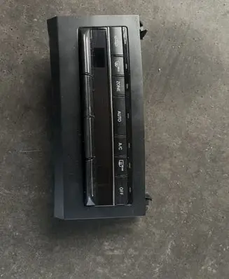Mercedes-Benz E A207 Climate control unit A2129008608 2129008608