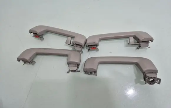 Volvo S60 A set of handles for the ceiling 