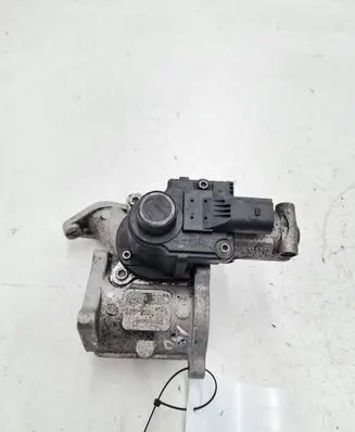 Skoda Superb B6 (3T) EGR valve 03G129637A 03G131501N