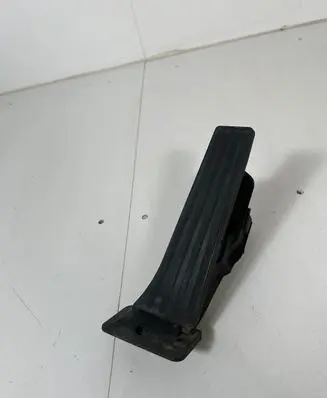 BMW 7 G11 G12 Accelerator throttle pedal 6859999