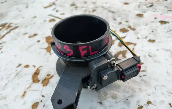 Ford Focus Mass air flow meter 7M5112B579BB
