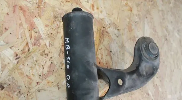 Mercedes-Benz SLK R170 Front lower control arm/wishbone