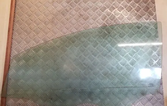 Seat Toledo III (5P) Front door window glass four-door 43R000479