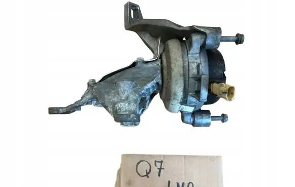Audi Q7 4M Engine mount bracket 4M0399201G 4M0399403F